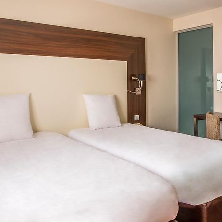Mercure Paris Porte D'Orleans Монруж Екстериор снимка