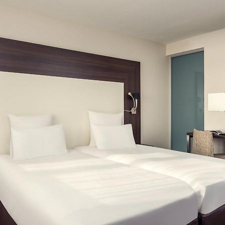 Mercure Paris Porte D'Orleans Монруж Екстериор снимка