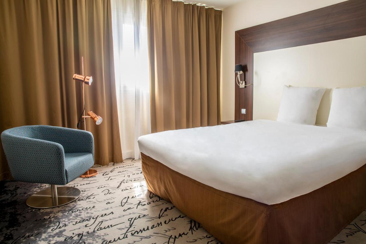 Mercure Paris Porte D'Orleans Монруж Екстериор снимка