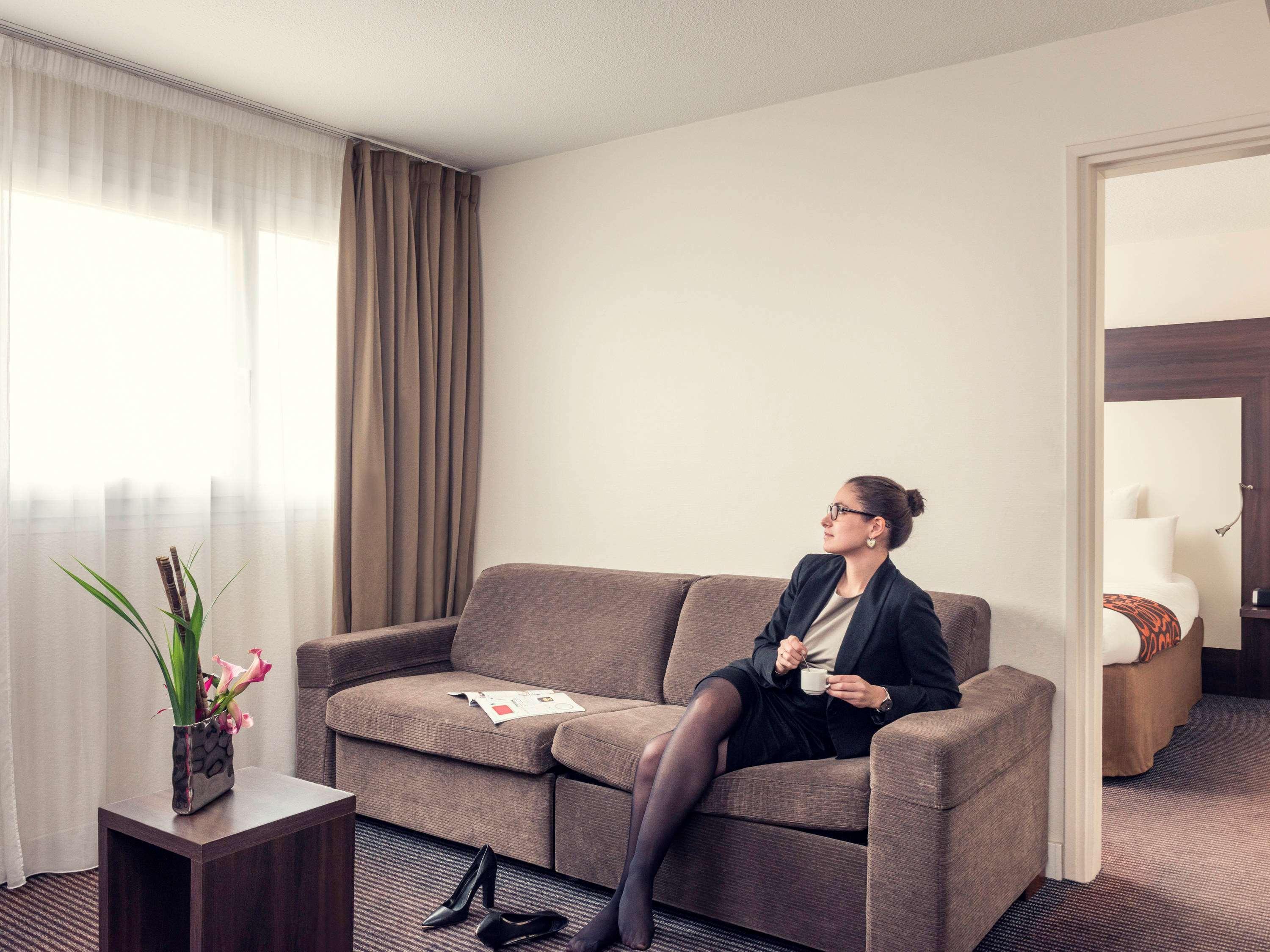 Mercure Paris Porte D'Orleans Монруж Екстериор снимка