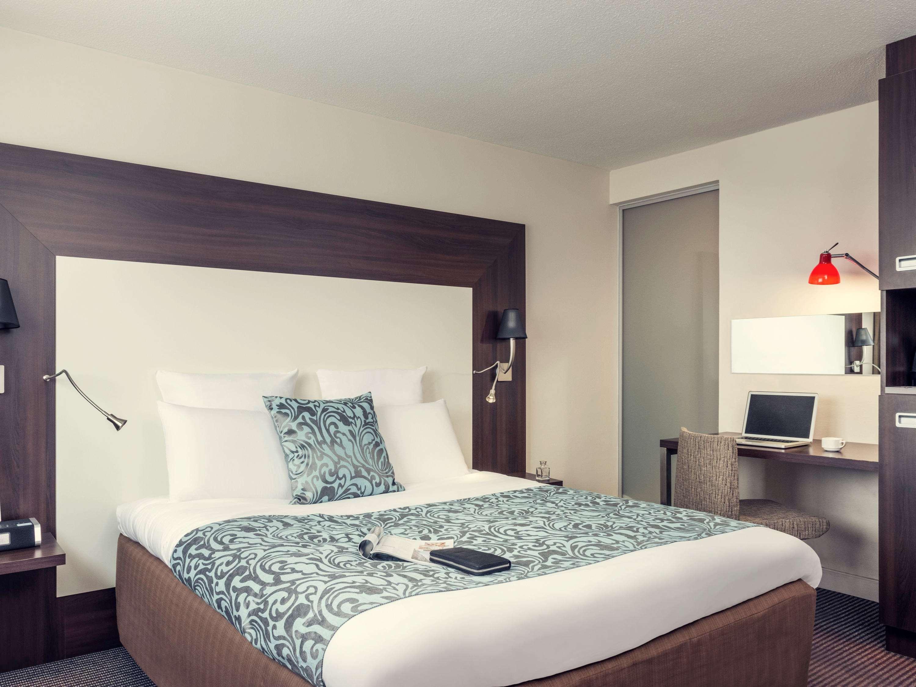 Mercure Paris Porte D'Orleans Монруж Екстериор снимка