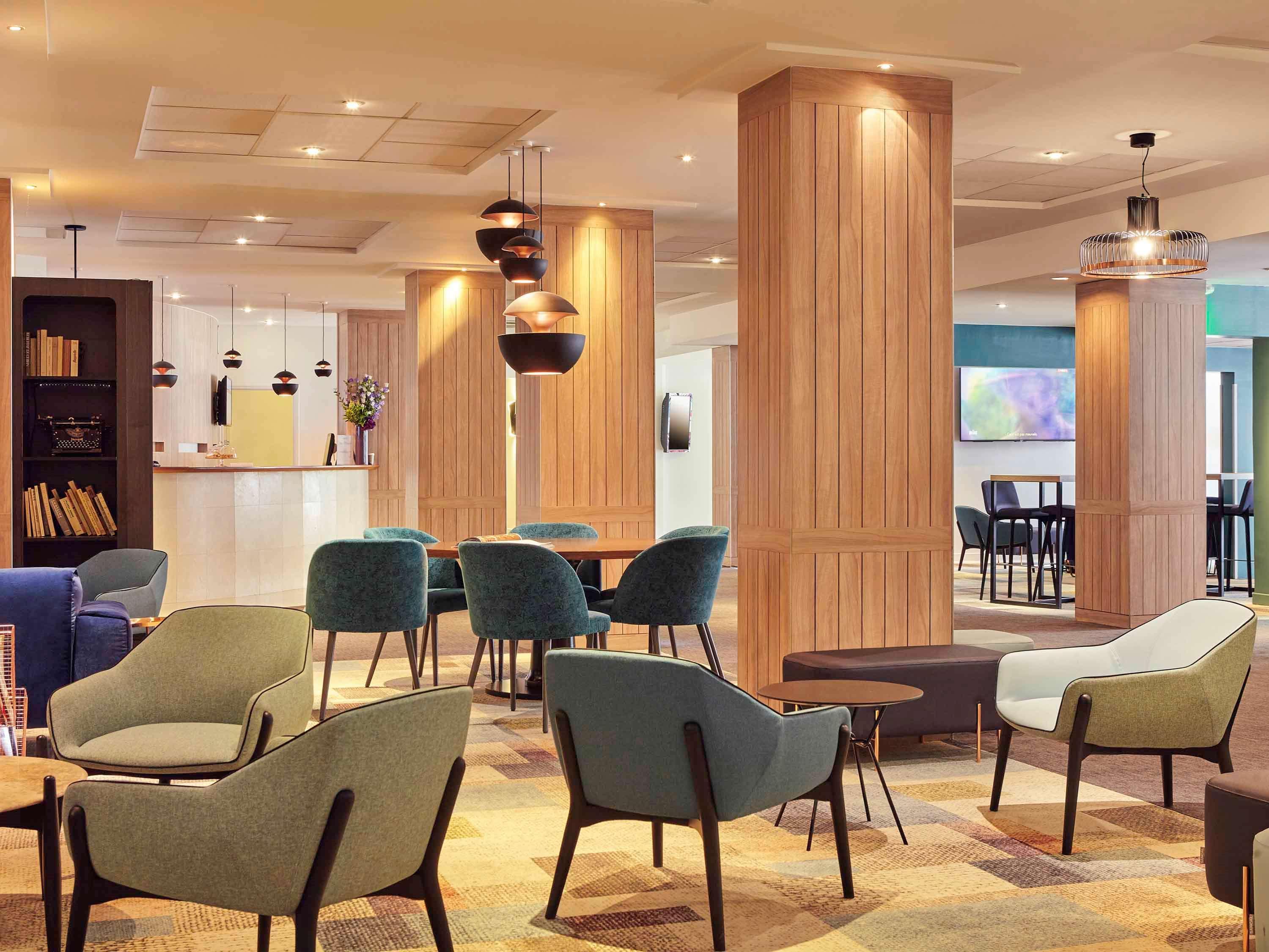 Mercure Paris Porte D'Orleans Монруж Екстериор снимка