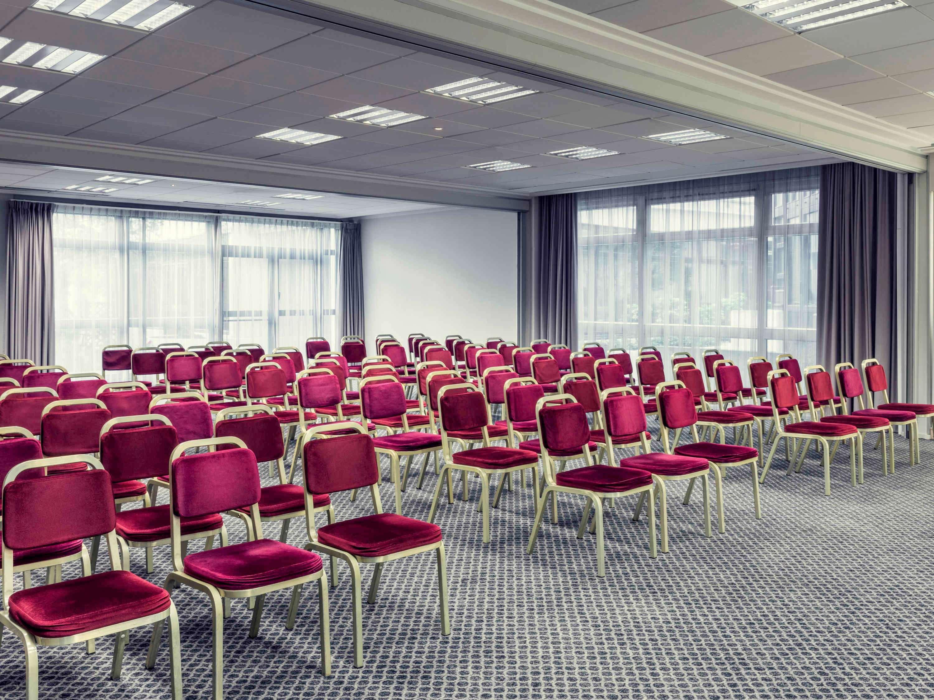 Mercure Paris Porte D'Orleans Монруж Екстериор снимка